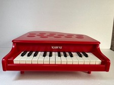 KAWAI Mini Grand Piano Red Toy