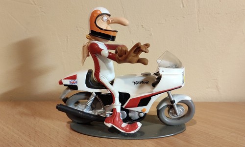 Figurine moto résine - en,