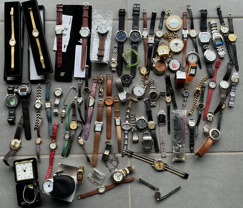 Bon lot montre certaines - lot,
