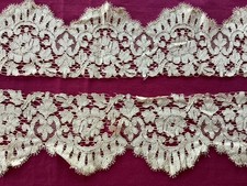 Antique lace, fine silk lace ruffle, dimensions 126 cm x 9 cm