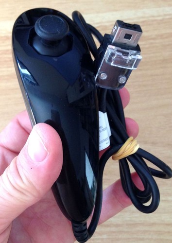 Nunchuk officiel pour - 1x,