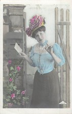 CP WOMEN'S HAT NEAR MAILBOX - 65206