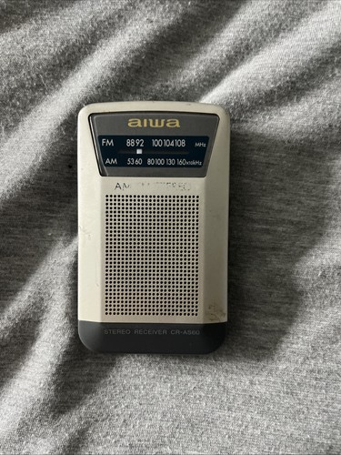 Aiwa radio 2 band - am/fm,