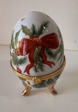 Oeuf en Porcelaine sur pieds Style Décoré Noël Noeud Houx   Collection