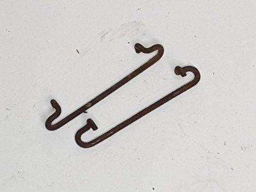 Fixation essieu arrière de - d,