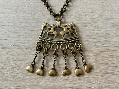 Collier pendentif cheval