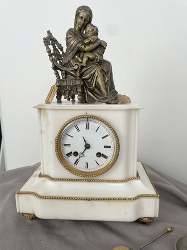 Pendule borne marbre blanc - pendule,