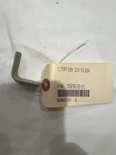 New cessna clip 5565618 31 - p/n, 5565618-31