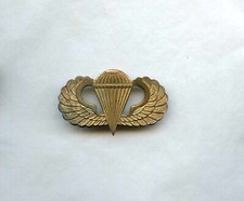 Paratrooper Patent Para Pays to Identify in Gold Metal