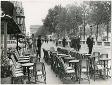 Photo de Presse Argentique Paris Les Champs Bar Terrasse de Café 1969