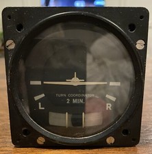 BRITTAIN INDUSTRIES GYROSCOPIC RATE OF TURN INDICATOR TC-100(24) P/N 601-019-980