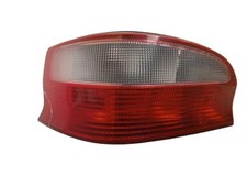 Feu arriere principal gauche