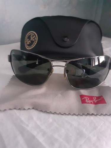 Paire lunettes solaire - lunettes,