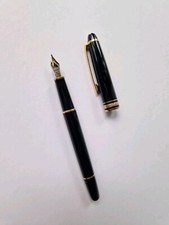 Stylo Plume MONT BLANC Doré