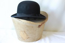 Chapeau melon marquéTURGIS à