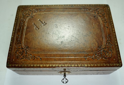 Ancien coffret bureau ou - ancien,