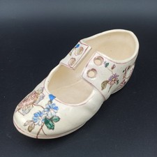CHAUSSURE / SOULIER EN