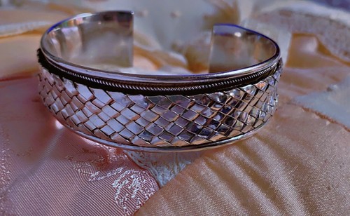 Ancien bracelet argent massif