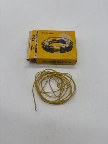 Câble électrique jaune