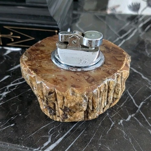 Briquet table sur - sur, socle