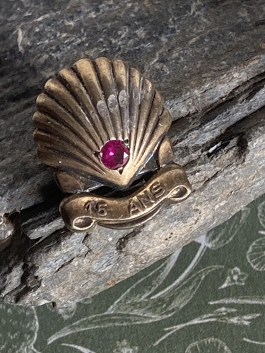 Ancien bouton boutonniere - bouton, en