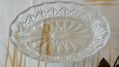 Ravier ovale moulé verre - ravier,
