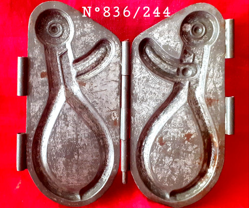 836 244 moule a - -moule,