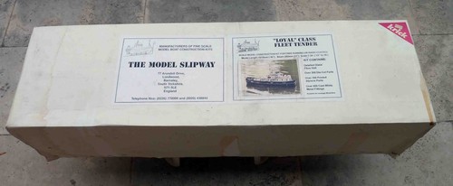Maquette bateau tender