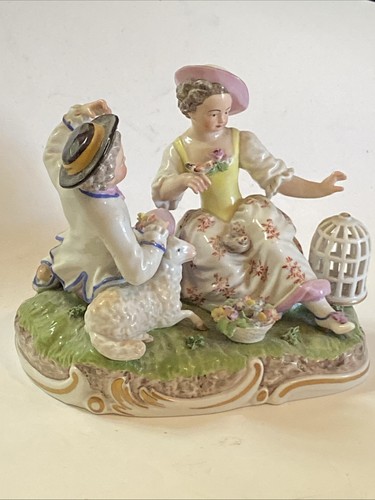 Groupe couple aux oiseaux - groupe,
