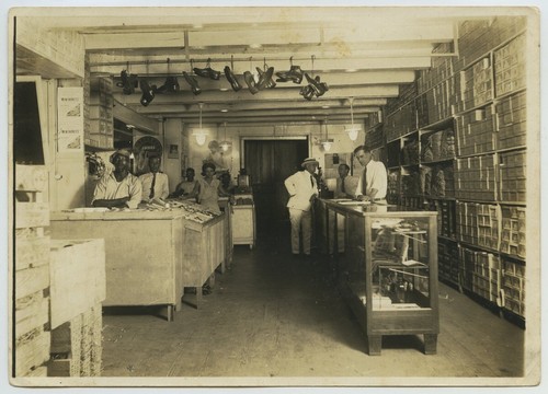 Intérieur magasin de - intérieur,