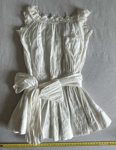 Robe fillette ancienne - de, 1900