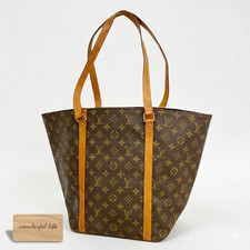 LOUIS VUITTON Monogram Sac
