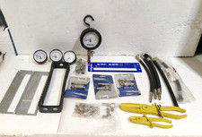 LOT DE PIÈCES DE RECHANGE