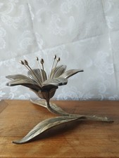 Fleur à 6 pétales cendriers