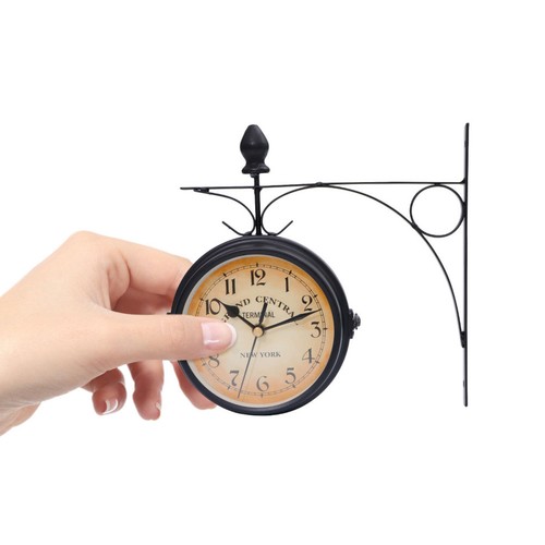 Horloge gare silencieuse - de, la