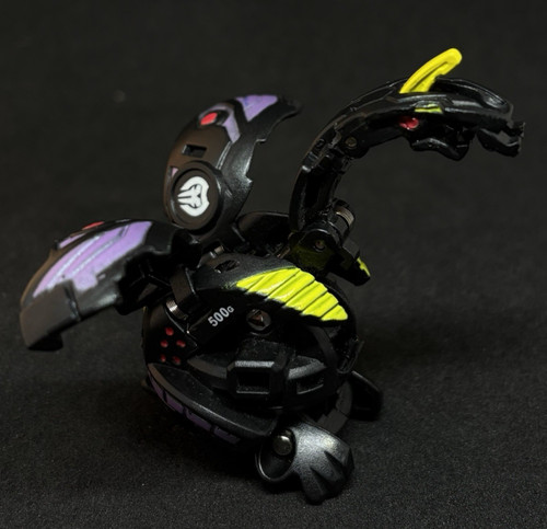 Bakugan cyborg helios - helios, darkus