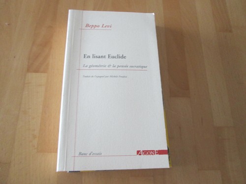 Lisant euclide la - ,