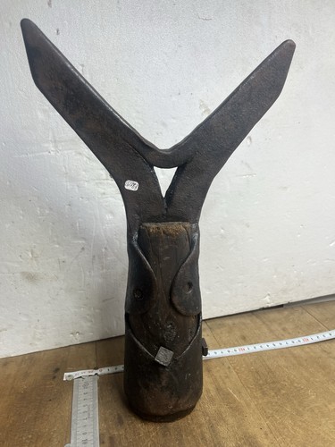 Old tool outil ancien - ,, gaffe