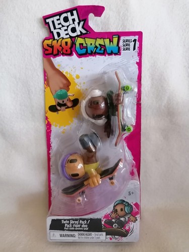 Figurines neuves tech - tech, sk8