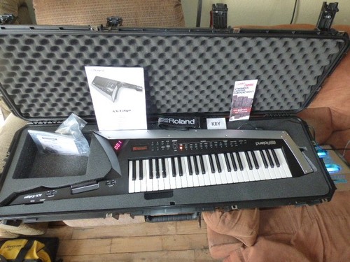 Roland edge 49 - ax-edge-b,