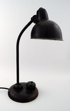 Christian Dell : lampe de table industrielle Bauhaus en métal laqué noir