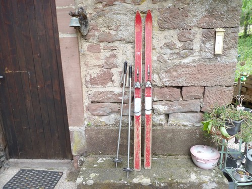 Anciens skis bois enfant,avec