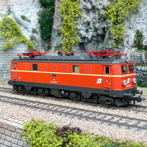 Locomotive électrique 1041
