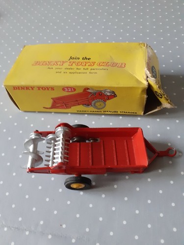 Dinky toys 321 massey - gb, n°321