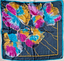 Foulard en soie vintage 80 cm x 80 cm scarf 291125