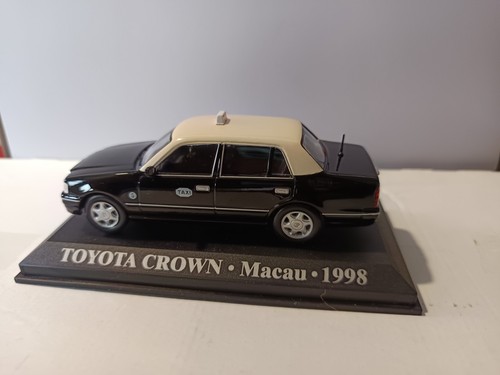 Toyota crown taxi - toyota, macau