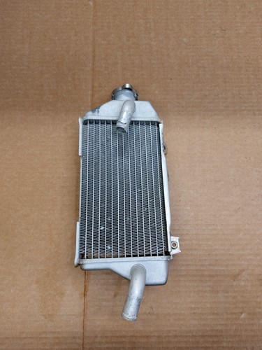 Radiateur eau droit origine - d',