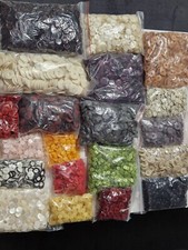 Lot De + De 300 Boutons