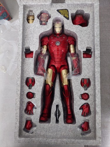 Hot toys iron man - hot, diecast