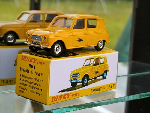 Dinky toys 561 renault - p, &